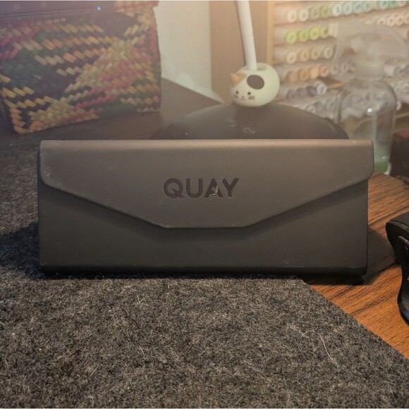 MSRP $95 Quay No Apologies Black Square Sunglasses - Picture 8 of 9